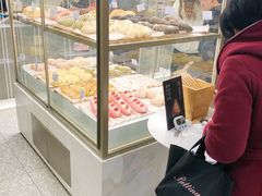 面包甜点陈列柜-奈雪的茶(市百一店)