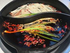 -钢管厂五区小郡肝串串香(奥克斯广场锦城万达店)