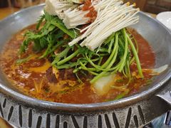 -喇喇排骨火锅·传统韩式脊骨汤(望京西园总店)