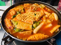 韩式猪排火锅-欧巴来了韩式料理