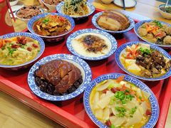 -蓝田九大碗民俗食府(蓝田店)