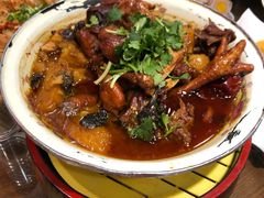 -那家老院子东北菜·饺子·小鸡炖蘑菇(艳华街店)