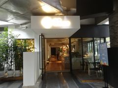 门面-渝半城经典川粤菜(重庆天地店)