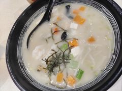 鱼汤海鲜泡饭-和平馆·地道港澳茶餐厅(西门口店)