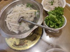 -陈厨老味·老派郴州菜(宜章店)