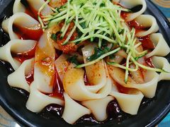 -三江源美食城