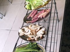 -老石黑山羊毛驴肉火锅(金凯广场店)