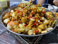 牛蛙爱上虾-小民大排档(光谷店)