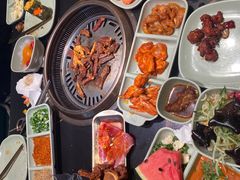 -梨花自助烤肉(西三旗万象汇黑金店)