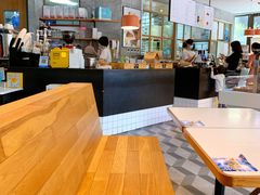 -Dough&Joe团憩(瑞虹天地月亮湾店)