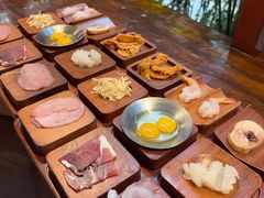 -银米·云南传统过桥米线(双廊黑金冠店)