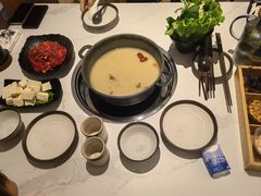 -汤宴·参须肚包鸡(南京路店)