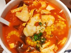 -渝是乎酸菜鱼(龙旗购物中心店)