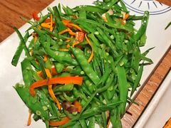 -云海肴·汽锅鸡·云南菜(天山百盛优客店)