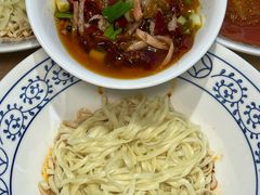 -李与白包子铺(桐梓林店)