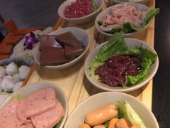 十二道锋味-袍哥码头老火锅(横岗分店)