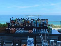 -瑰丽酒店·海吧·天际下午茶·现场DJ·天台酒吧
