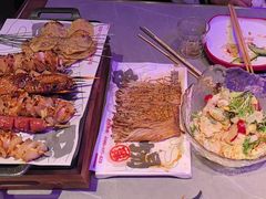 -丽伟的串·烧烤·砂锅(季景天地店)