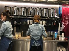 -茶理宜世(东方宝泰店)