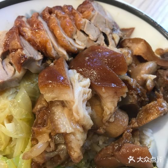 正宗隆江猪脚饭