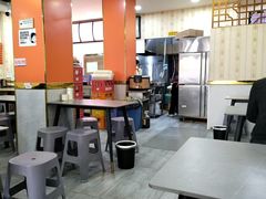 大堂-巧酱府重庆砂锅大全