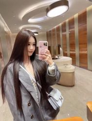 -FRIDAY星期五专业美发沙龙