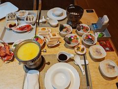 -雍和会海鲜姿造自助(湖东路店)