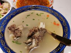 巴扎牛骨汤-巴扎屋大盘鸡·新疆菜(汇嘉时代店)