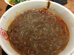 -万记麻辣烫国展总店