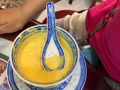 -广信牛奶甜品世家(台东店)