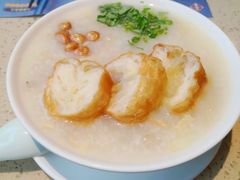 荔湾艇仔粥-点都德(春熙路群光广场店)