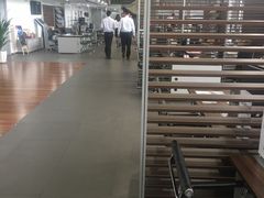 -奔驰上海利星(七宝店)
