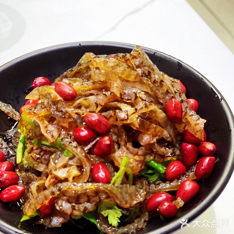 深圳美食探店 | 超大块的牛腩牛杂煲[色]一次吃到爽💥