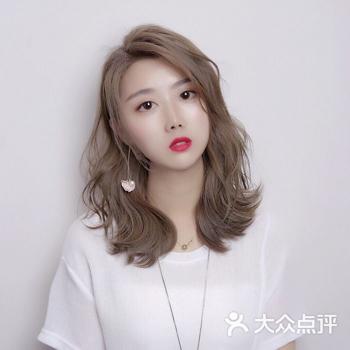 自由女神发型salon