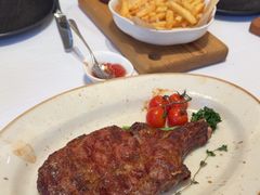 -马克西姆俄罗斯餐厅(通亚街店)