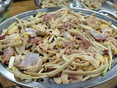 -大眼强五杯鹅·桑拿鸡煲