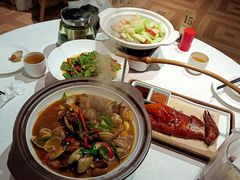 -香山湖家家宴(中山陵店)