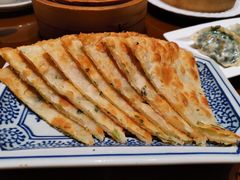 葱油饼-广州中心皇冠假日酒店·百粤楼