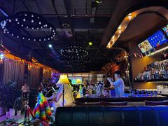 -喜鹊音乐酒馆(西街店)