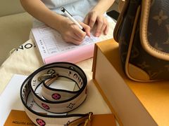 -聚云奢二手奢侈品黄金手表包包回收·中古店(上海店)