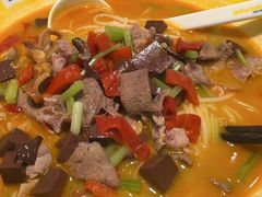 -粉小主·贵州酸汤牛肉粉(南京仙林金鹰店)