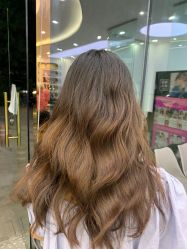 -MOVAN  HAIR莫凡匠人发型屋