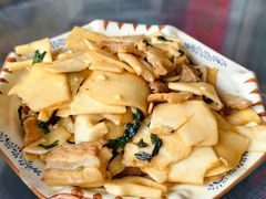 -盛得农家美食·无花果浸鸡·古法烧鸡·竹筒饭(白水寨森林海店)