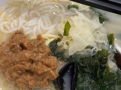 -灵芝妹子海鲜米线(凯德和平广场店)