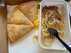 奶油菌菇培根意面-咕鹿流心披萨(下沙店)
