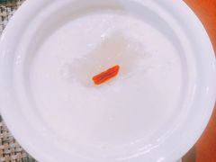 椰汁炖燕窝-香山家宴