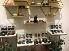 -肆兮眼镜·蔡司·徕卡战略合作店(大坪店)