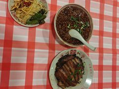 -老方桌烂蹄花川菜馆(九龙坡店)