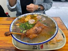 -叶新小吃店(来凤小区总店)