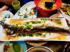 -京城小江南·北京烤鸭·江南土菜·白鱼(中关村店)